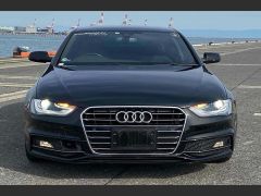 Photo of the vehicle Audi A4