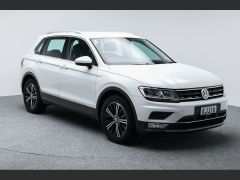 Photo of the vehicle Volkswagen Tiguan