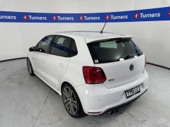 Photo of the vehicle Volkswagen Polo