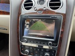 Photo of the vehicle Bentley Flying Spur