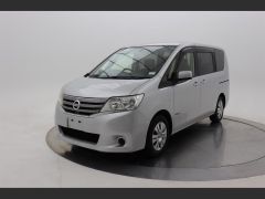 Photo of the vehicle Nissan Serena