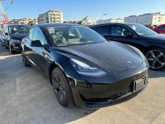 Photo of the vehicle Tesla Model 3