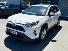 Photo of the vehicle Toyota RAV4