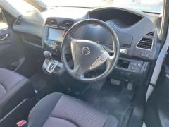 Photo of the vehicle Nissan Serena