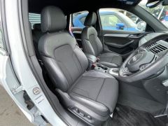 Photo of the vehicle Audi Q3