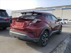 Photo of the vehicle Toyota C-HR