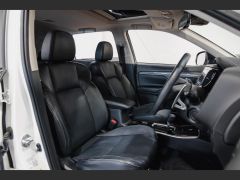 Photo of the vehicle Mitsubishi Outlander