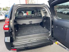 Photo of the vehicle Toyota Land Cruiser Prado