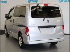 Photo of the vehicle Nissan NV200