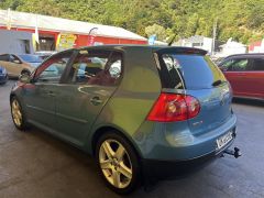 Photo of the vehicle Volkswagen Golf