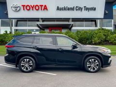 Photo of the vehicle Toyota Highlander