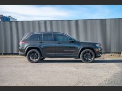 Photo of the vehicle Jeep Grand Cherokee