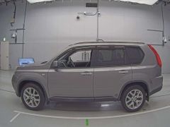 Photo of the vehicle Nissan X-Trail