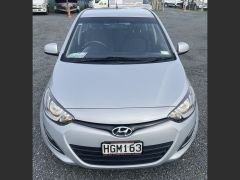 Photo of the vehicle Hyundai i20