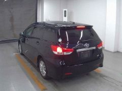 Photo of the vehicle Toyota Wish