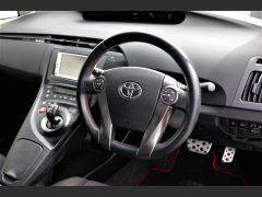 Photo of the vehicle Toyota Prius