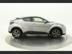 Photo of the vehicle Toyota C-HR