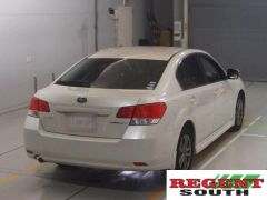 Photo of the vehicle Subaru Legacy