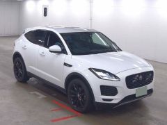 Photo of the vehicle Jaguar E-Pace