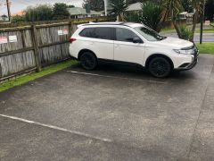 Photo of the vehicle Mitsubishi Outlander