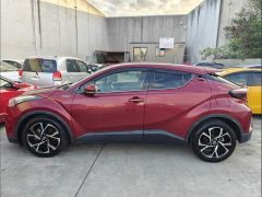 Photo of the vehicle Toyota C-HR