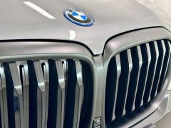 Photo of the vehicle BMW X5