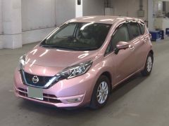 Photo of the vehicle Nissan Note