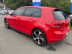 Photo of the vehicle Volkswagen Golf GTI