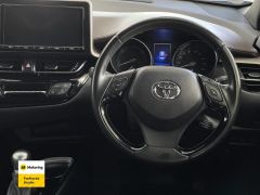 Photo of the vehicle Toyota C-HR