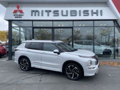 Photo of the vehicle Mitsubishi Outlander