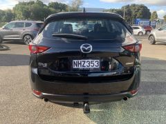 Photo of the vehicle Mazda CX-5