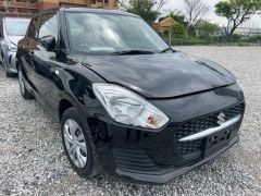 Photo of the vehicle Suzuki Swift