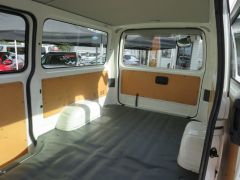 Photo of the vehicle Toyota HiAce