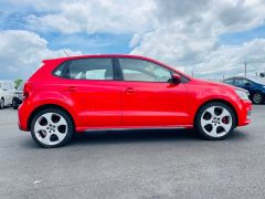 Photo of the vehicle Volkswagen Polo