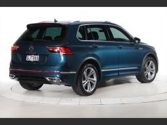 Photo of the vehicle Volkswagen Tiguan