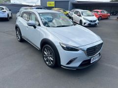 Photo of the vehicle Mazda CX-3