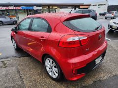 Photo of the vehicle Kia Rio