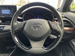 Photo of the vehicle Toyota C-HR