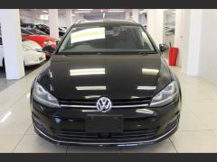 Photo of the vehicle Volkswagen Golf