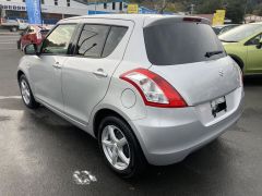 Photo of the vehicle Suzuki Swift