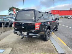 Photo of the vehicle Mitsubishi Triton