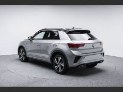 Photo of the vehicle Volkswagen T-Roc