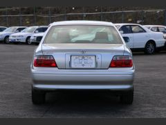 Photo of the vehicle Toyota Chaser