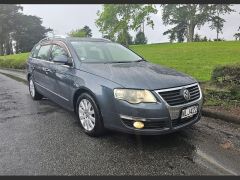 Photo of the vehicle Volkswagen Passat