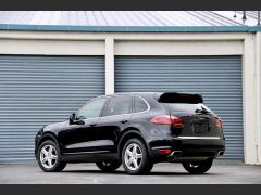 Photo of the vehicle Porsche Cayenne