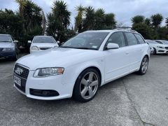 Photo of the vehicle Audi A4