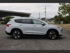 Photo of the vehicle Hyundai Santa Fe