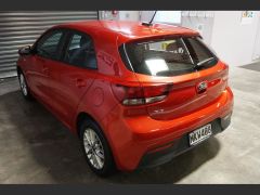 Photo of the vehicle Kia Rio