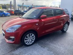 Photo of the vehicle Suzuki Swift