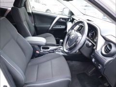 Photo of the vehicle Toyota RAV4